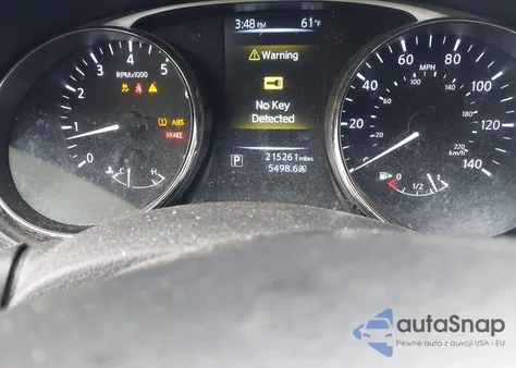 2015 Nissan Rogue Sv z USA, uszkodzony, nr VIN 5N1AT2MT7FC835561